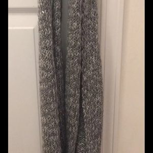Hollister lnfinity Scarf Knit Grey Sparkle NEW